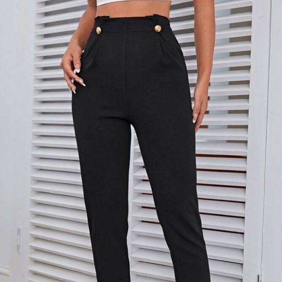 Black High Waisted Button Pants in L - Picture 4 of 5
